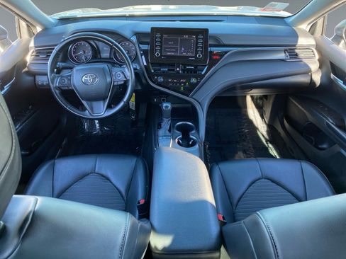 Used 2023 Toyota Camry SE FWD image 10