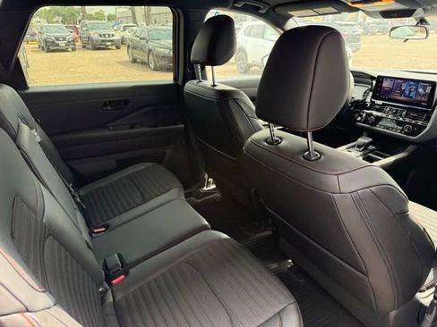 New 2026 Nissan Pathfinder Rock Creek AWD/4WD image 21