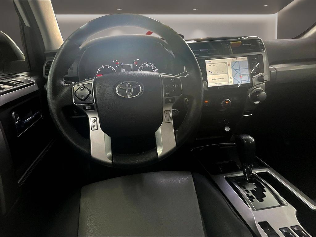 Used 2021 Toyota 4Runner SR5 Premium w/ Moonroof Package RWD image 10