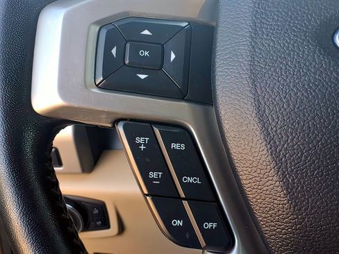 Used 2021 Ford F250 Lariat w/ Lariat Ultimate Package image 18