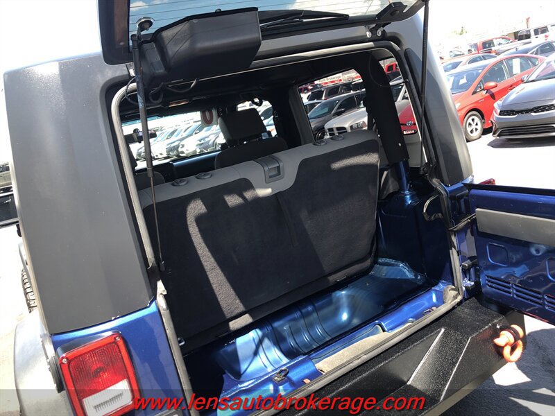 Used 2010 Jeep Wrangler Sport AWD/4WD image 17