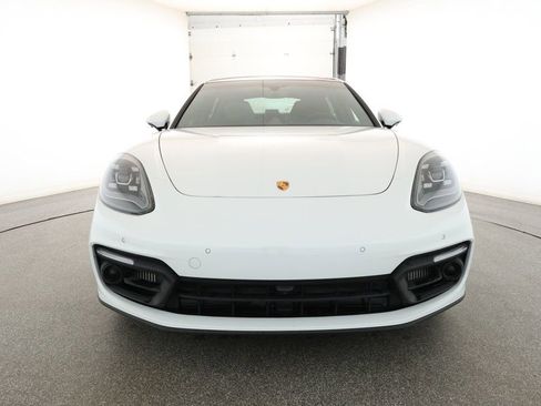 Used 2023 Porsche Panamera 4 Platinum Edition image 2