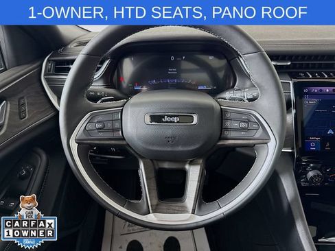 Used 2024 Jeep Grand Cherokee Limited AWD/4WD image 11