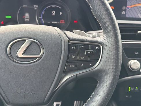 Certified 2022 Lexus ES 300h F Sport FWD image 16
