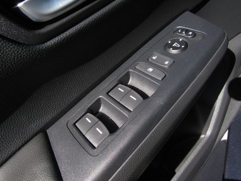 Certified 2025 Honda CR-V Sport-L image 24