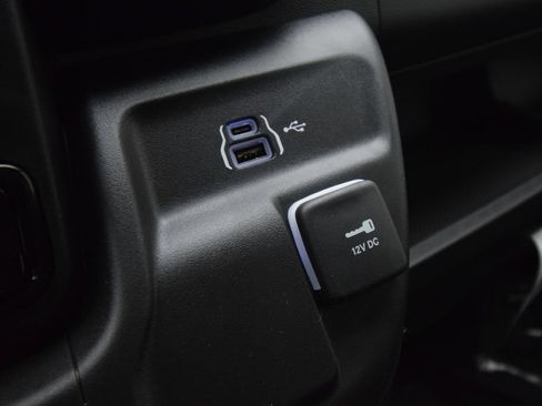 New 2026 RAM ProMaster 2500 w/ Convenience Group FWD image 23
