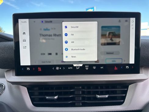 New 2026 Ford Explorer Active w/ Active Comfort Package image 33