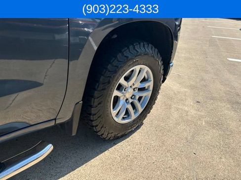 Used 2019 Chevrolet Silverado 1500 LTZ w/ LTZ Plus Package AWD/4WD image 14