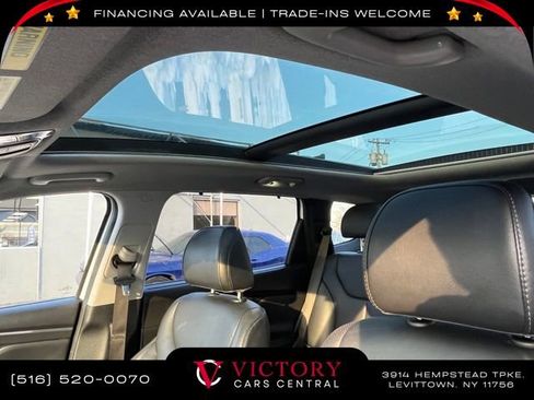 Used 2023 Hyundai Santa Fe Limited image 26