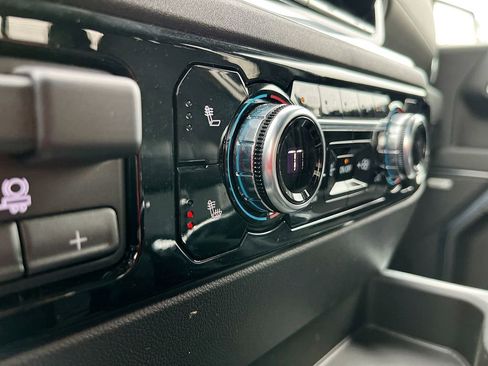 Used 2023 GMC Sierra 1500 Elevation w/ Preferred Package image 20