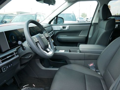 New 2026 Hyundai Santa Fe SE image 6