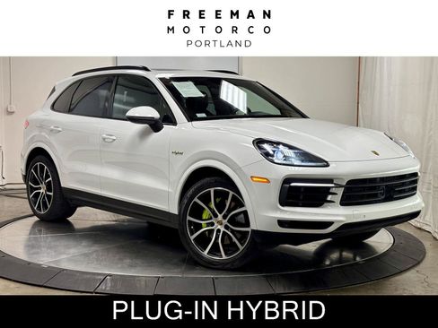 Used 2019 Porsche Cayenne E-Hybrid AWD/4WD image 1