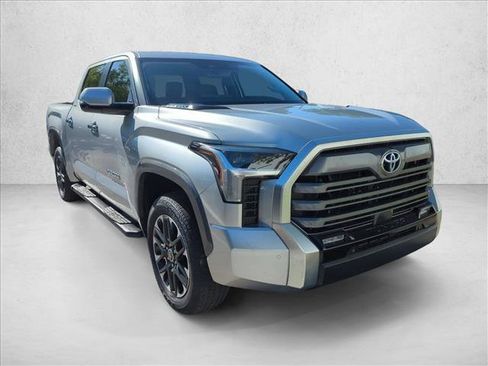 Used 2024 Toyota Tundra Limited AWD/4WD image 3