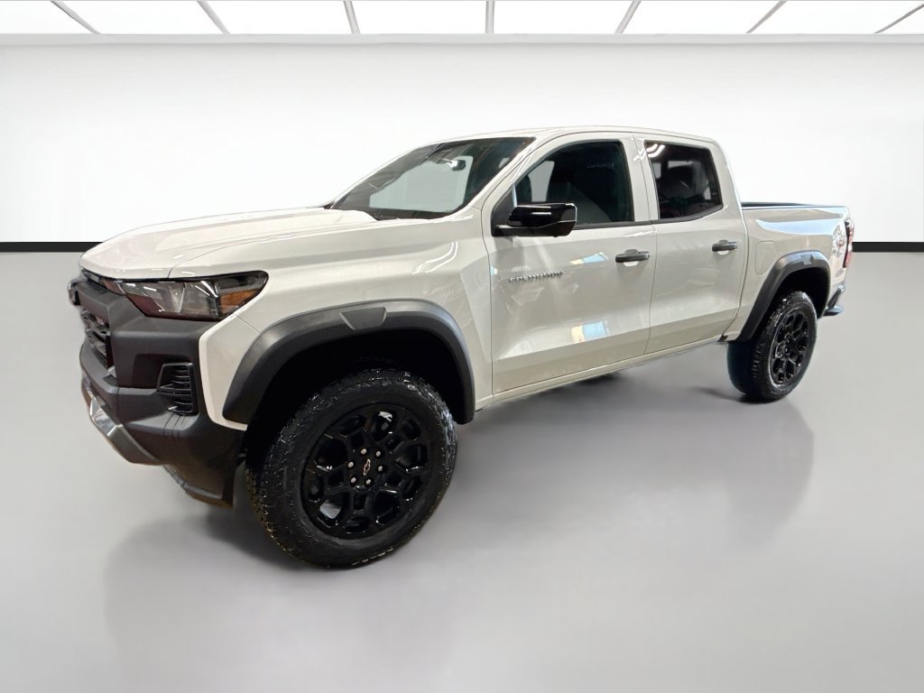 New 2026 Chevrolet Colorado Trail Boss AWD/4WD image 1