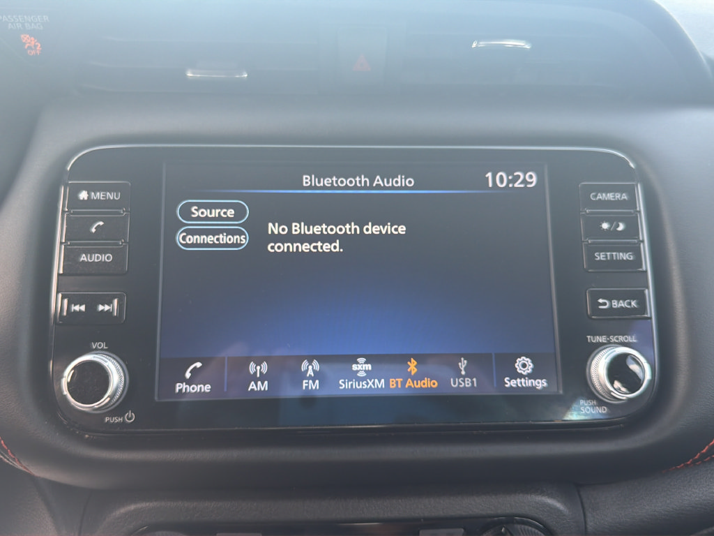 Certified 2024 Nissan Kicks SR w/ SR Premium Package FWD image 36