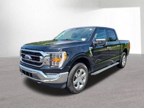 Used 2021 Ford F150 XLT w/ Equipment Group 302A High AWD/4WD image 12