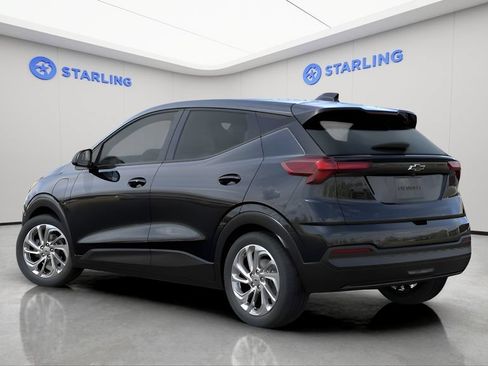 New 2027 Chevrolet Bolt LT w/ Comfort Package FWD image 4