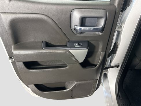 Used 2018 Chevrolet Silverado 1500 LT w/ All Star Edition image 24