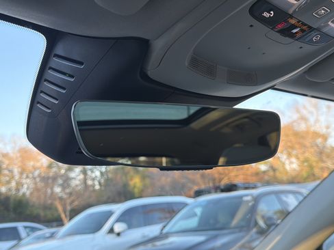 Certified 2023 Volvo XC60 B5 Plus w/ Protection Package Premier image 16