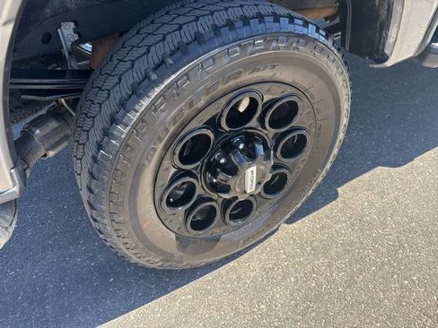 Used 2024 Ford F250 Lariat w/ Lariat Ultimate Package image 21