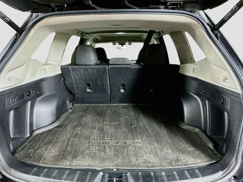 Used 2019 Subaru Forester Premium AWD/4WD image 28