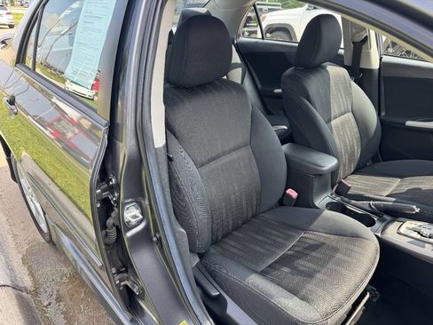 Used 2012 Toyota Corolla S FWD image 12