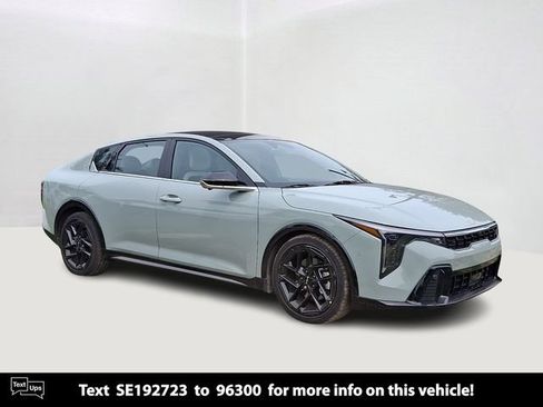 Certified 2025 Kia K4 GT-Line Turbo FWD image 1