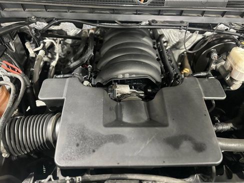 Used 2017 Chevrolet Silverado 1500 LT w/ All Star Edition AWD/4WD image 35