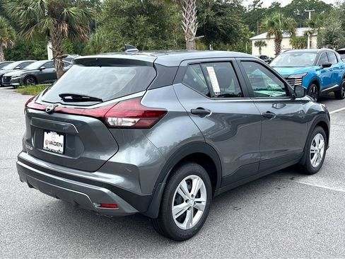 New 2025 Nissan Kicks Play S image 30
