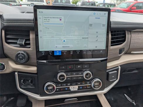 Used 2023 Ford Expedition Max Limited AWD/4WD image 32
