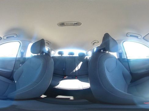 Used 2025 Kia K4 FWD image 40