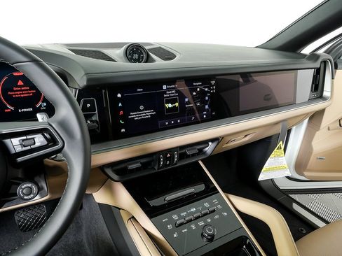 New 2026 Porsche Cayenne E-Hybrid Coupe image 13