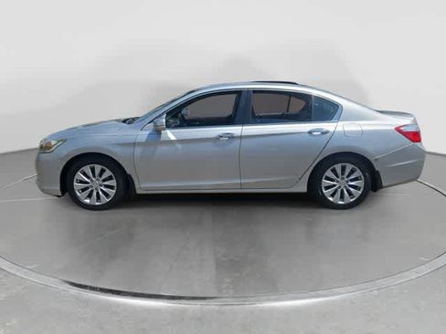 Used 2014 Honda Accord EX image 5