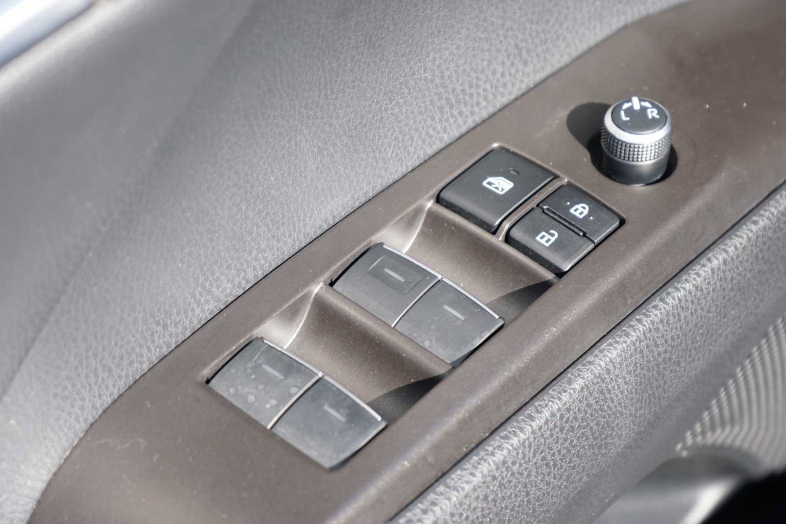 Used 2024 Toyota Camry XSE FWD image 15