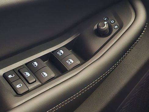 New 2026 Jeep Grand Cherokee Laredo AWD/4WD image 26