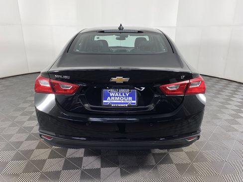 Used 2025 Chevrolet Malibu LT image 8