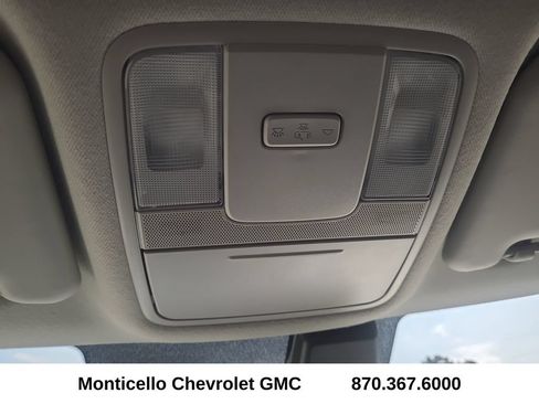 Used 2025 Kia Soul LX w/ LX Technology Package FWD image 24