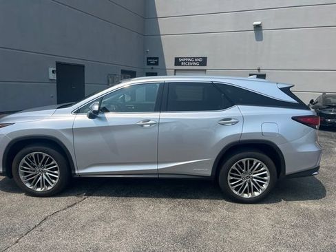 Used 2022 Lexus RX 450hL Luxury w/ Cold Area Package (CT) AWD/4WD image 6