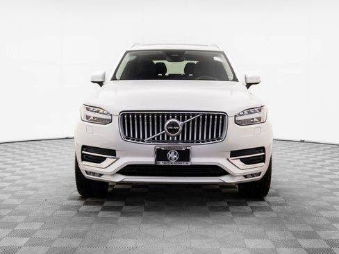 Used 2024 Volvo XC90 B6 Ultimate w/ Protection Package image 8