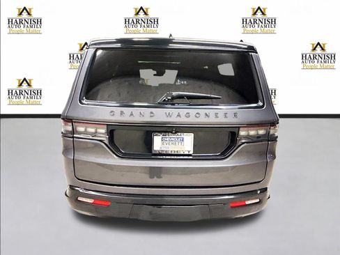 Used 2024 Jeep Grand Wagoneer L Series II w/ Quick Order Packagew 28T AWD/4WD image 6