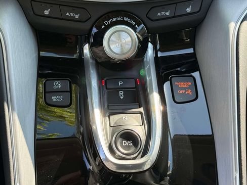 Certified 2025 Acura TLX w/ Technology Package FWD image 21
