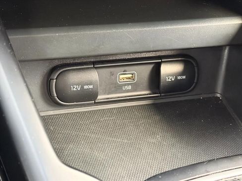 Used 2024 Kia Soul LX w/ Option Group 015 image 22