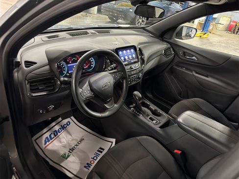 Used 2023 Chevrolet Equinox RS image 10