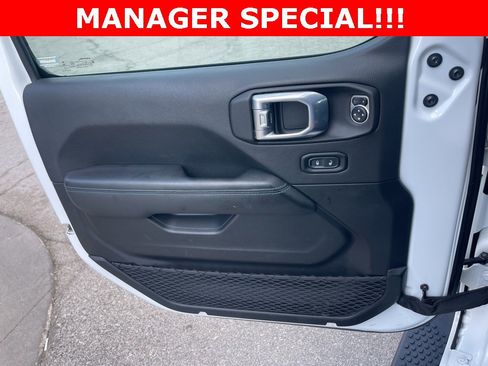 Used 2021 Jeep Wrangler Unlimited Rubicon 4xe w/ Cold Weather Group image 31