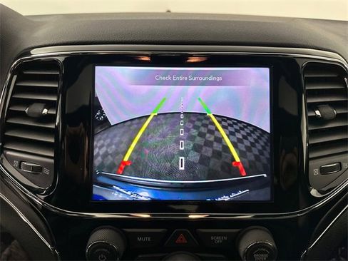 Certified 2020 Jeep Grand Cherokee Limited image 28