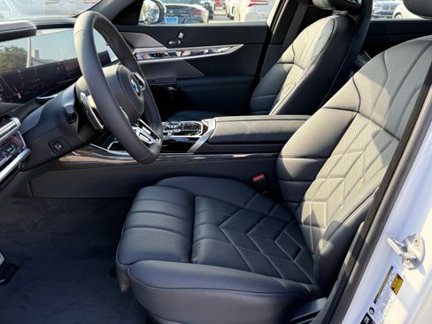 New 2026 BMW 740i xDrive AWD/4WD image 21