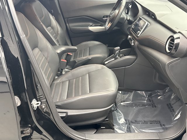 Used 2020 Nissan Kicks SR w/ SR Premium Package FWD image 17