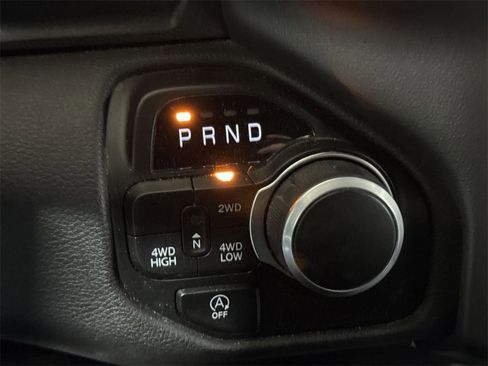 Used 2024 RAM 1500 Big Horn image 16