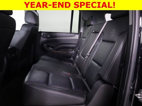 Used 2018 Chevrolet Suburban LT image 30