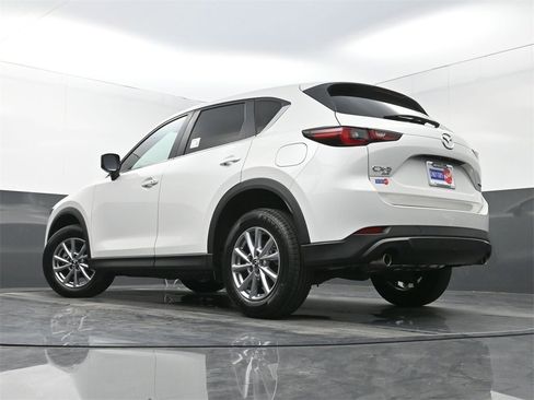 Used 2023 MAZDA CX-5 AWD 2.5 S w/ Select Package image 29